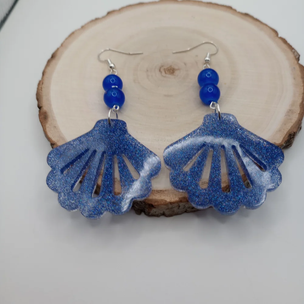 Blue Shell Earrings - Picture 6 of 10